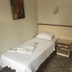 Ξενοδοχείο Ideal Φετιγιέ